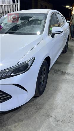 بي واي دي Qin Plus